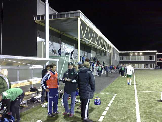 Etter kampen mot Træff 2. Alex Connor i midten. (Foto: Asbjørn Vik) Etter kampen mot Træff 2. Alex Connor i midten. (Foto: Asbjørn Vik)