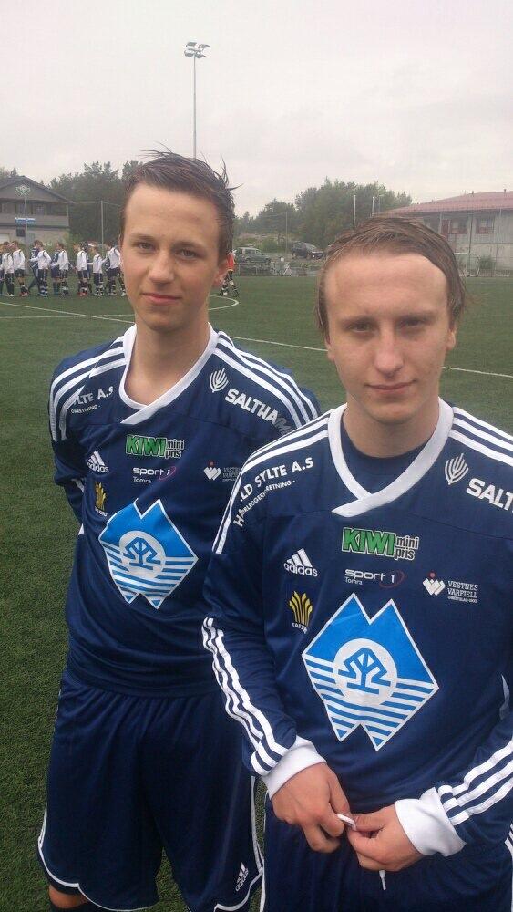 Brør: Sivert og Magnus Nerheim. (Foto: Karl Ivar Skare)